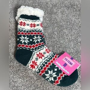 Yufeng Fashion Home Fleece Lined Slipper Socks Nordic Snowflake Sherpa NWT